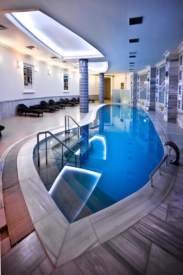 The Sign Kocaeli Thermal Spa Hotel &Convention Center Golcuk Buitenkant foto